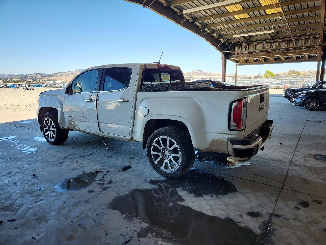 GMC Canyon 2019 — 3