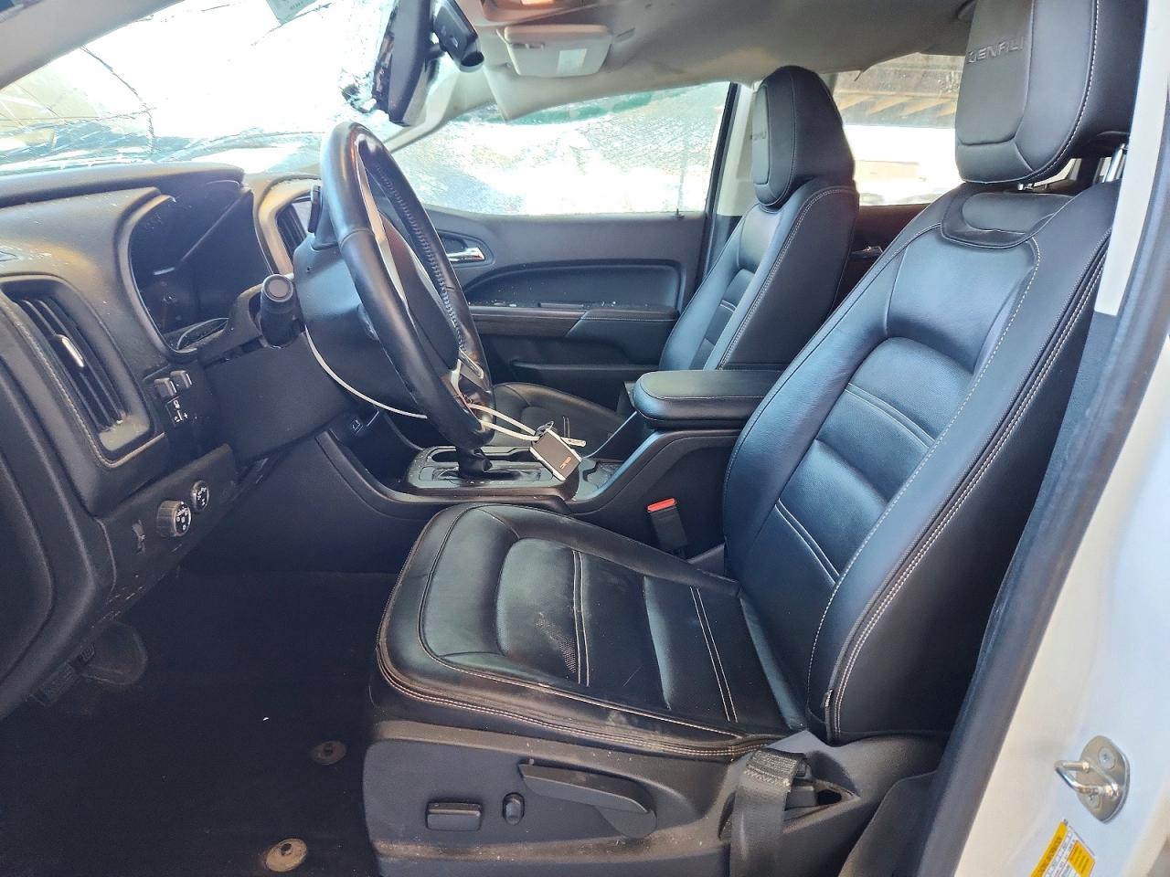 GMC Canyon 2019 — 8
