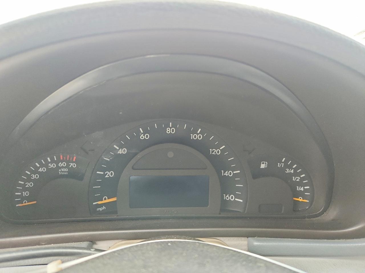 Mercedes-Benz C 2003 — 10