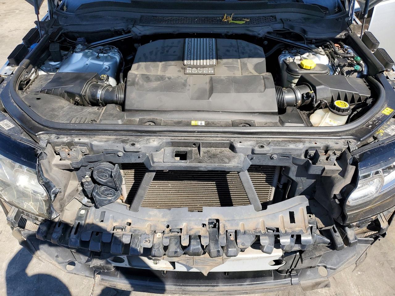 Land Rover Range Rover 2014 — 13