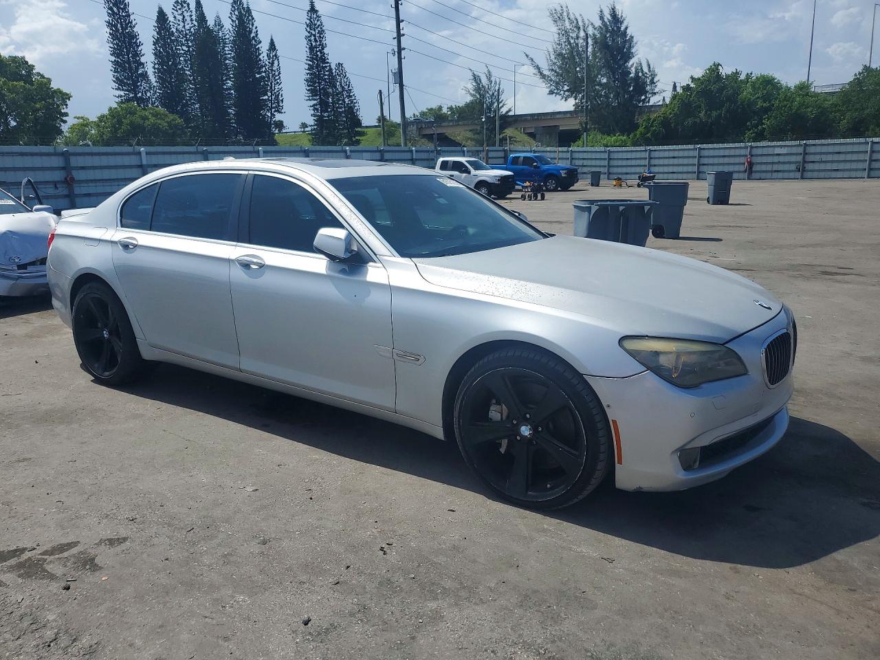BMW 750 2009 — 5