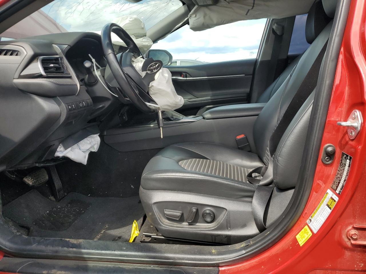 Toyota Camry Se 2021 — 8