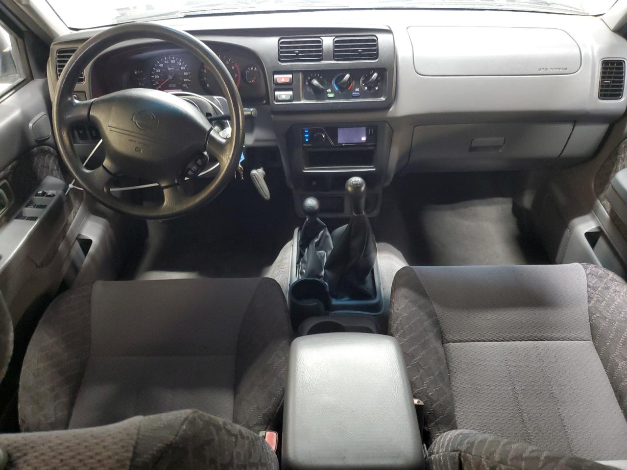 Nissan Xterra 2000 — 9