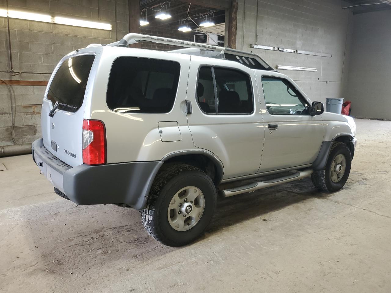 Nissan Xterra 2000 — 4