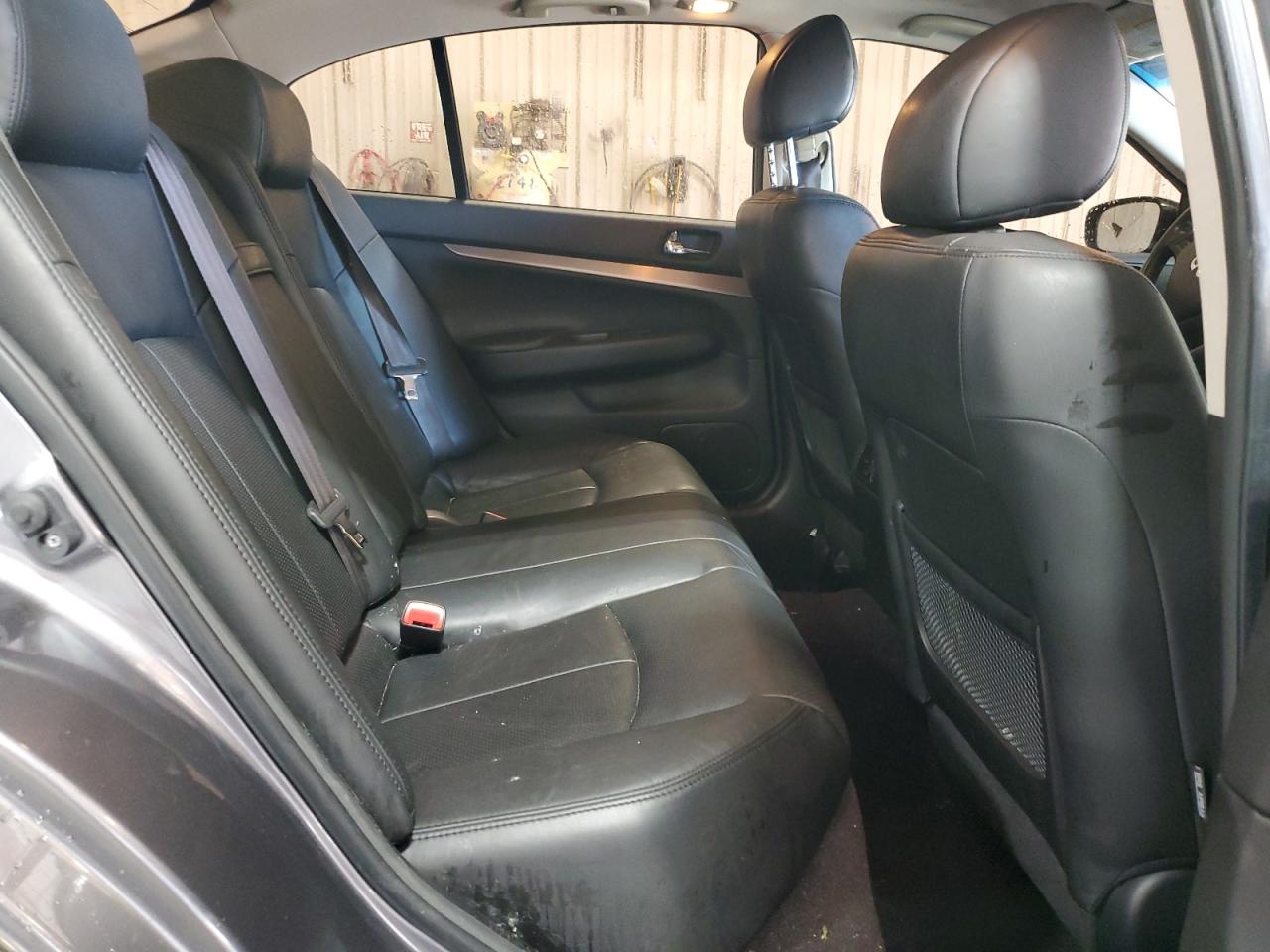 Infiniti Q40 2015 — 11