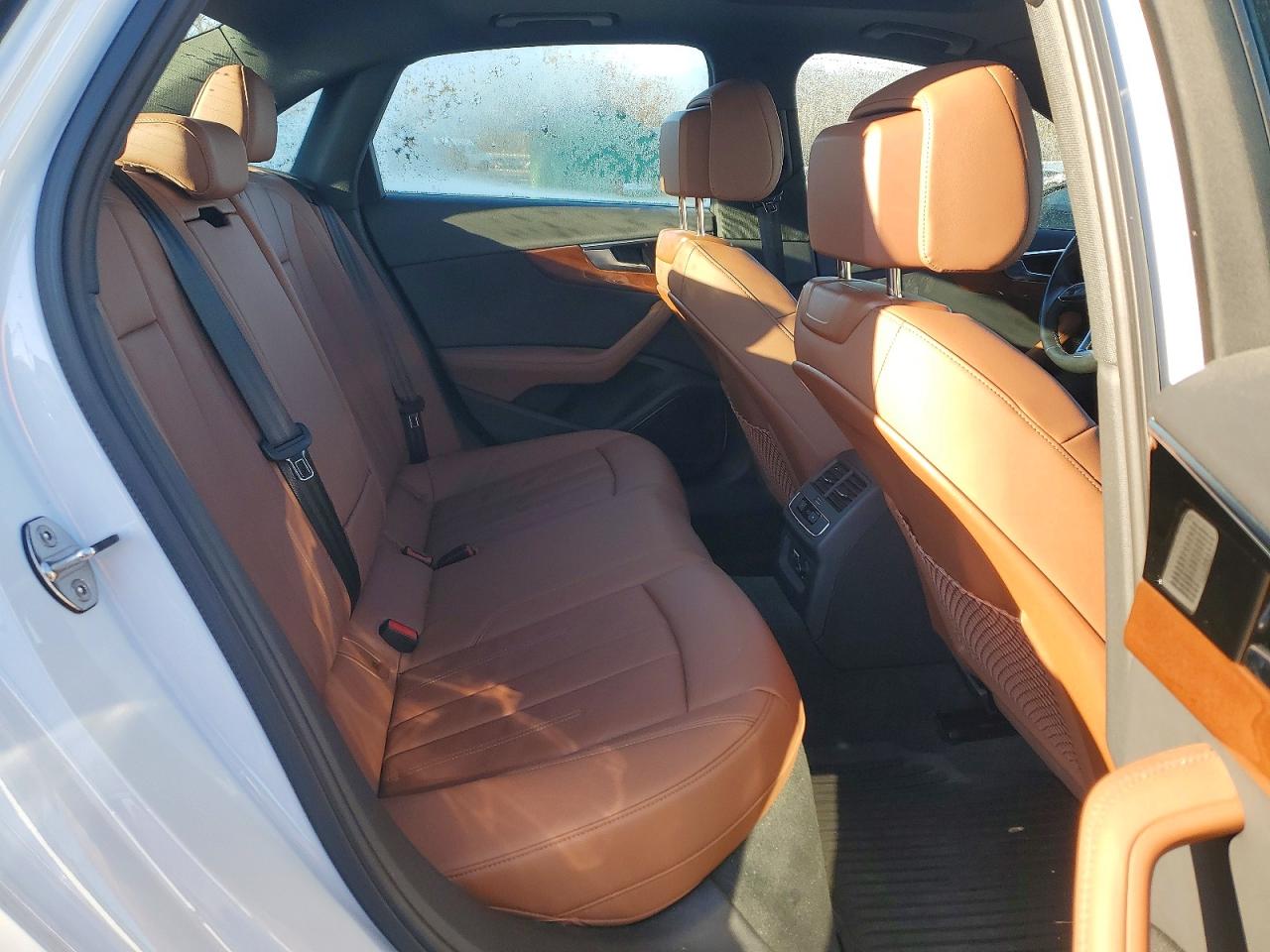 Audi A4 2023 — 11