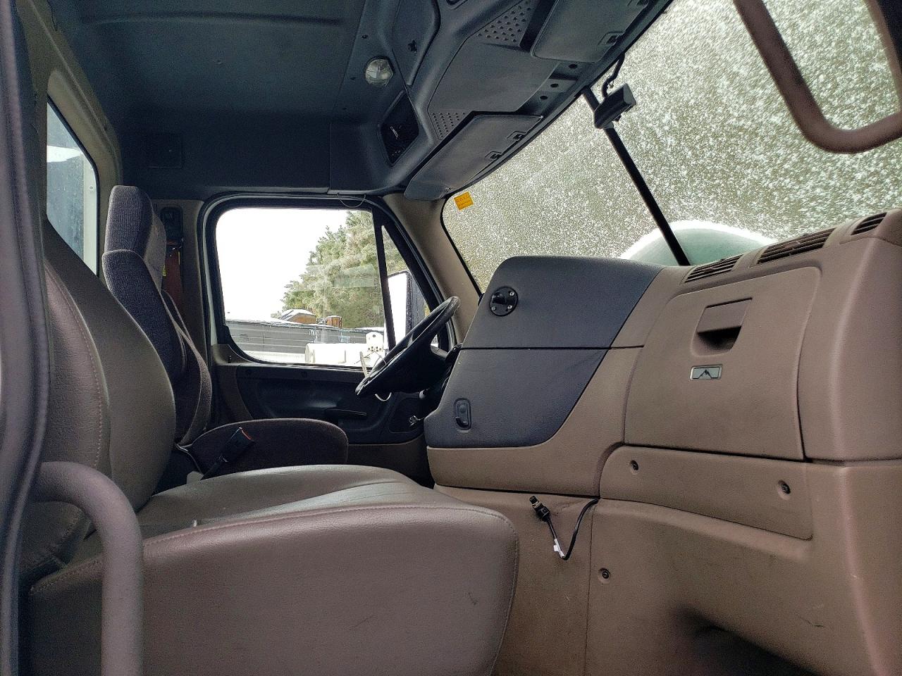 Freightliner Cascadia 1 2016 — 6