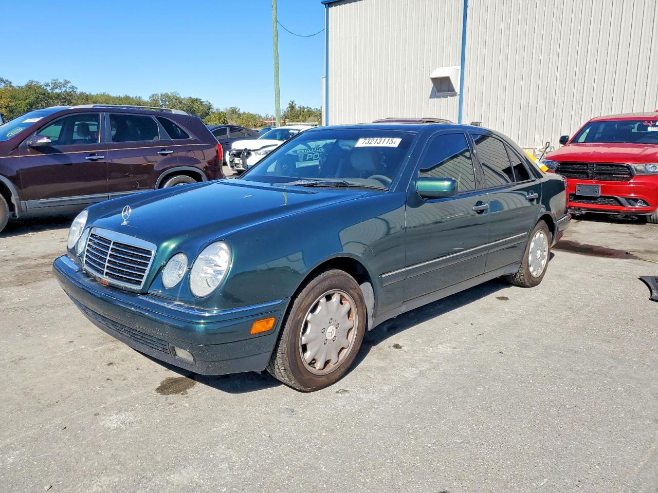 Mercedes-Benz E-Class E320 1997 — 2