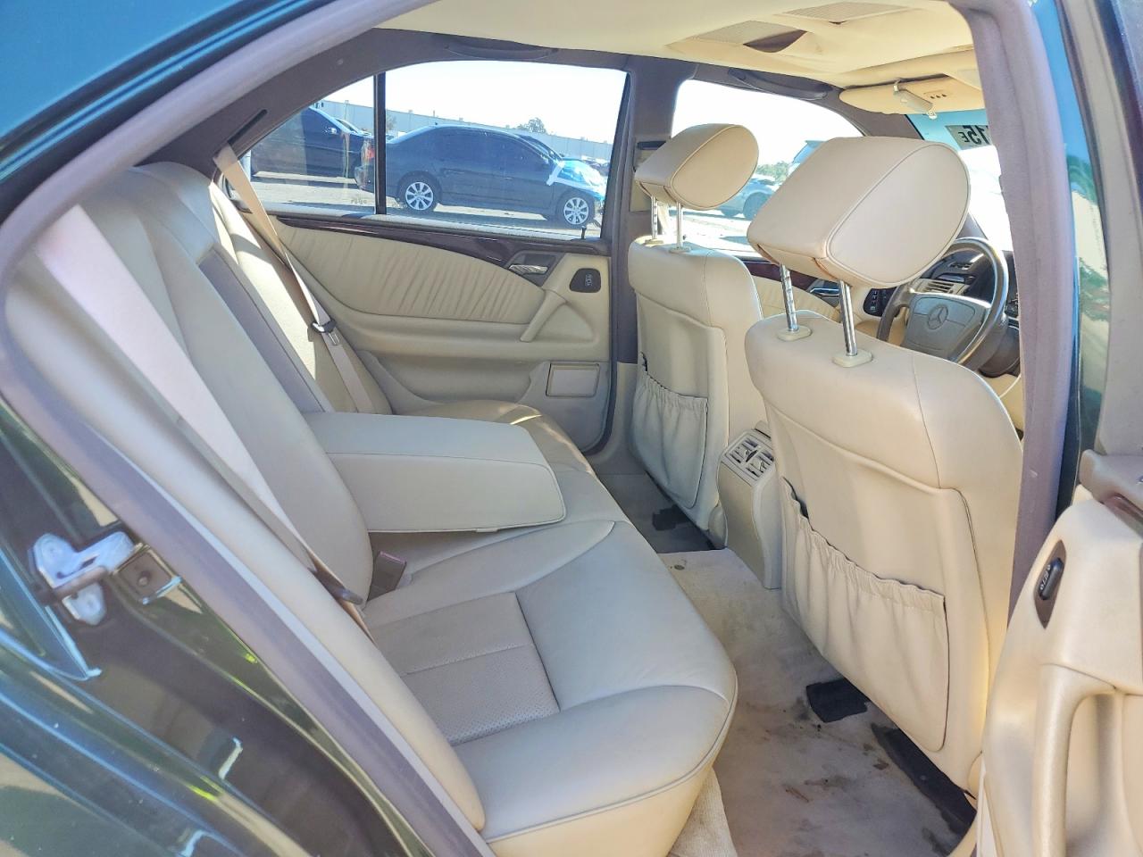 Mercedes-Benz E-Class E320 1997 — 11