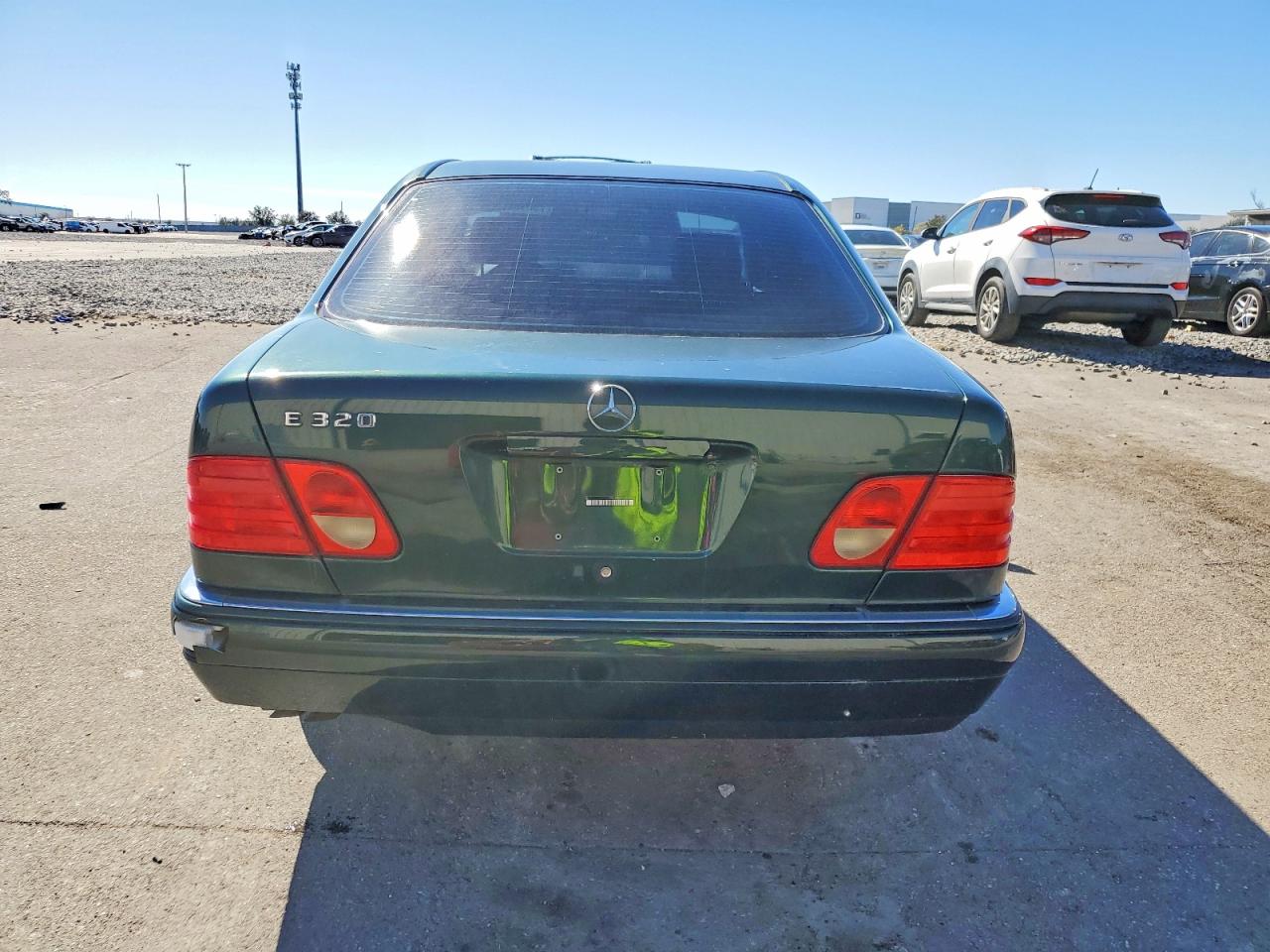 Mercedes-Benz E-Class E320 1997 — 7