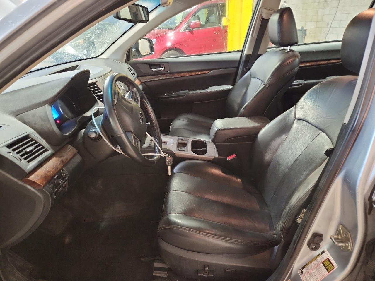 Subaru Legacy 2013 — 8