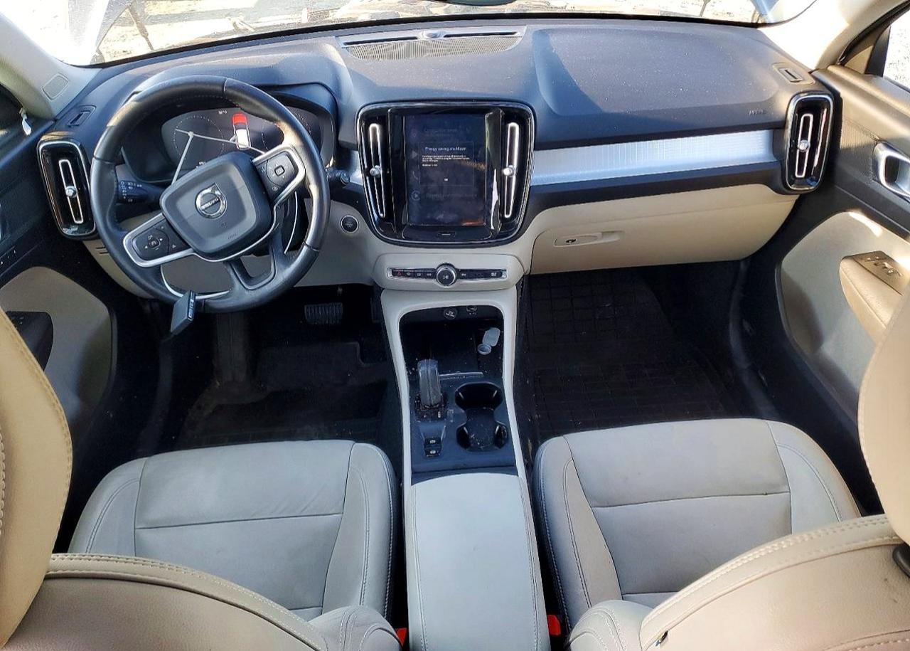 Volvo XC40 2020 — 9