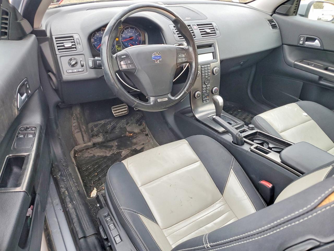 Volvo C30 2009 — 9