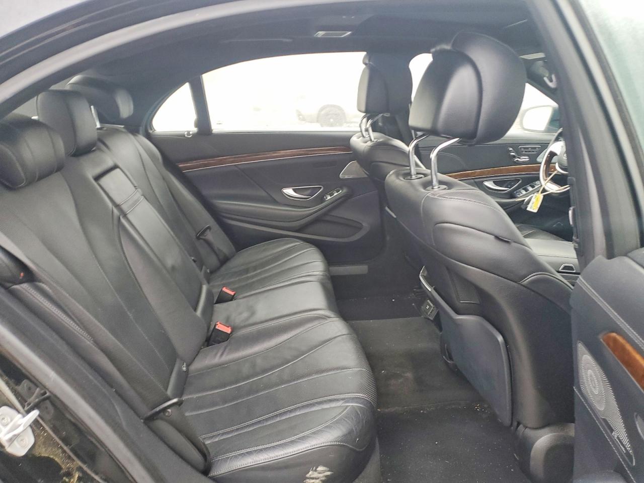 Mercedes-Benz S 2015 — 11