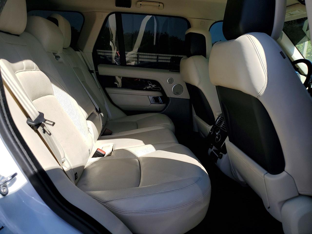 Land Rover Range Rover 2018 — 12