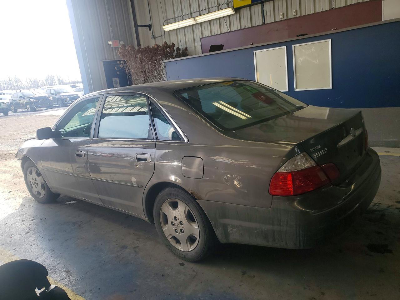 Toyota Avalon 2003 — 3