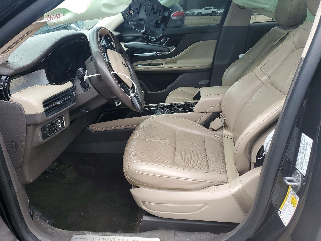 Lincoln Corsair 2020 — 8