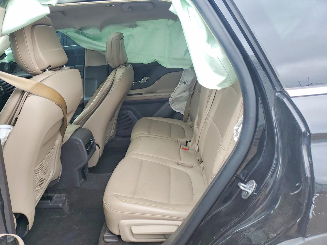 Lincoln Corsair 2020 — 12