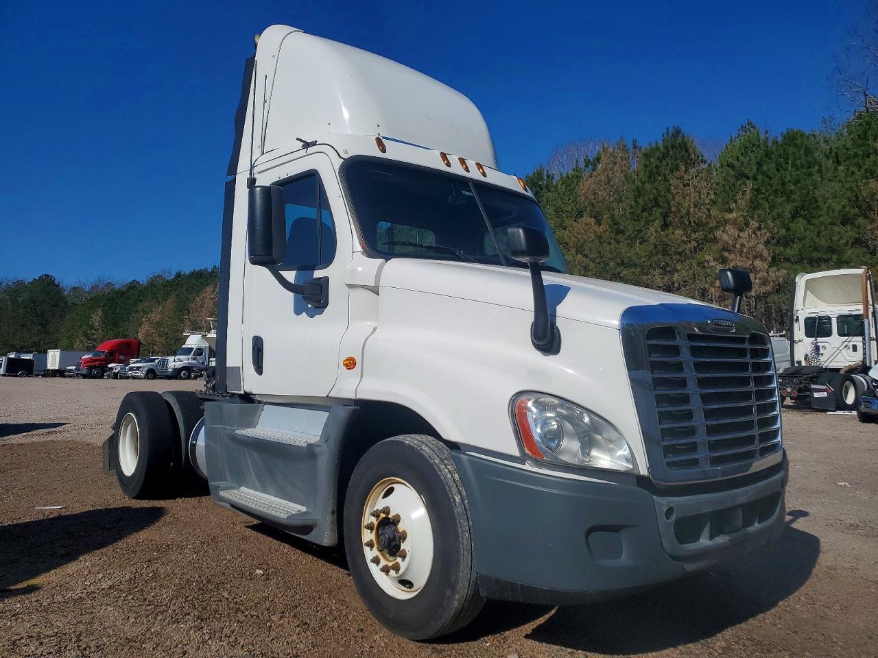 Freightliner Cascadia 1 2016 — 2