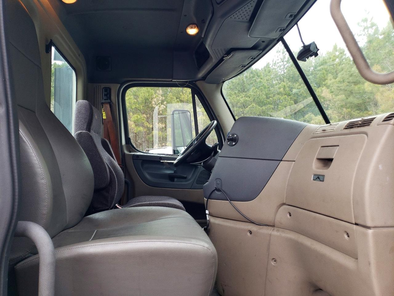 Freightliner Cascadia 1 2016 — 6