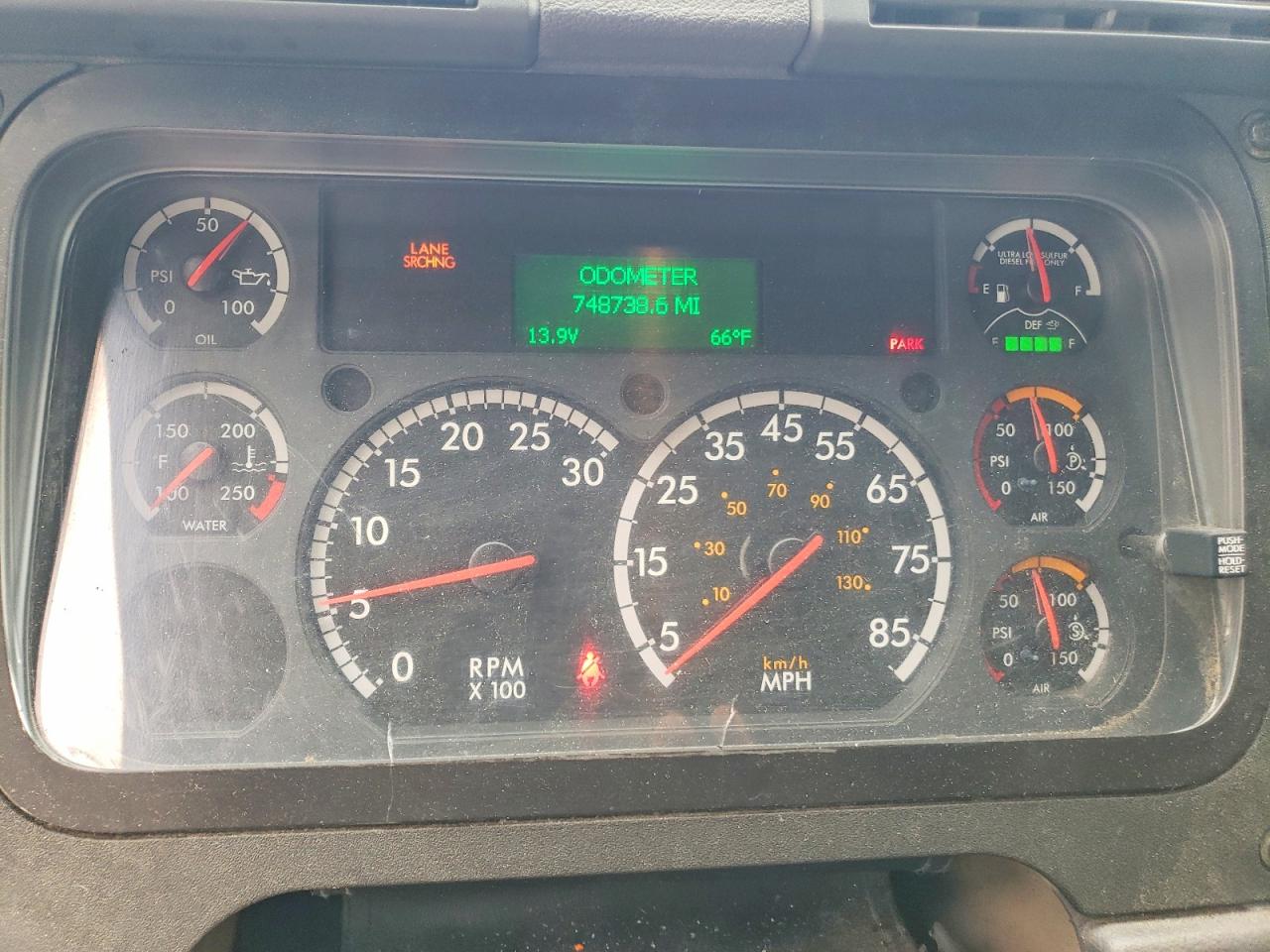 Freightliner Cascadia 1 2016 — 9