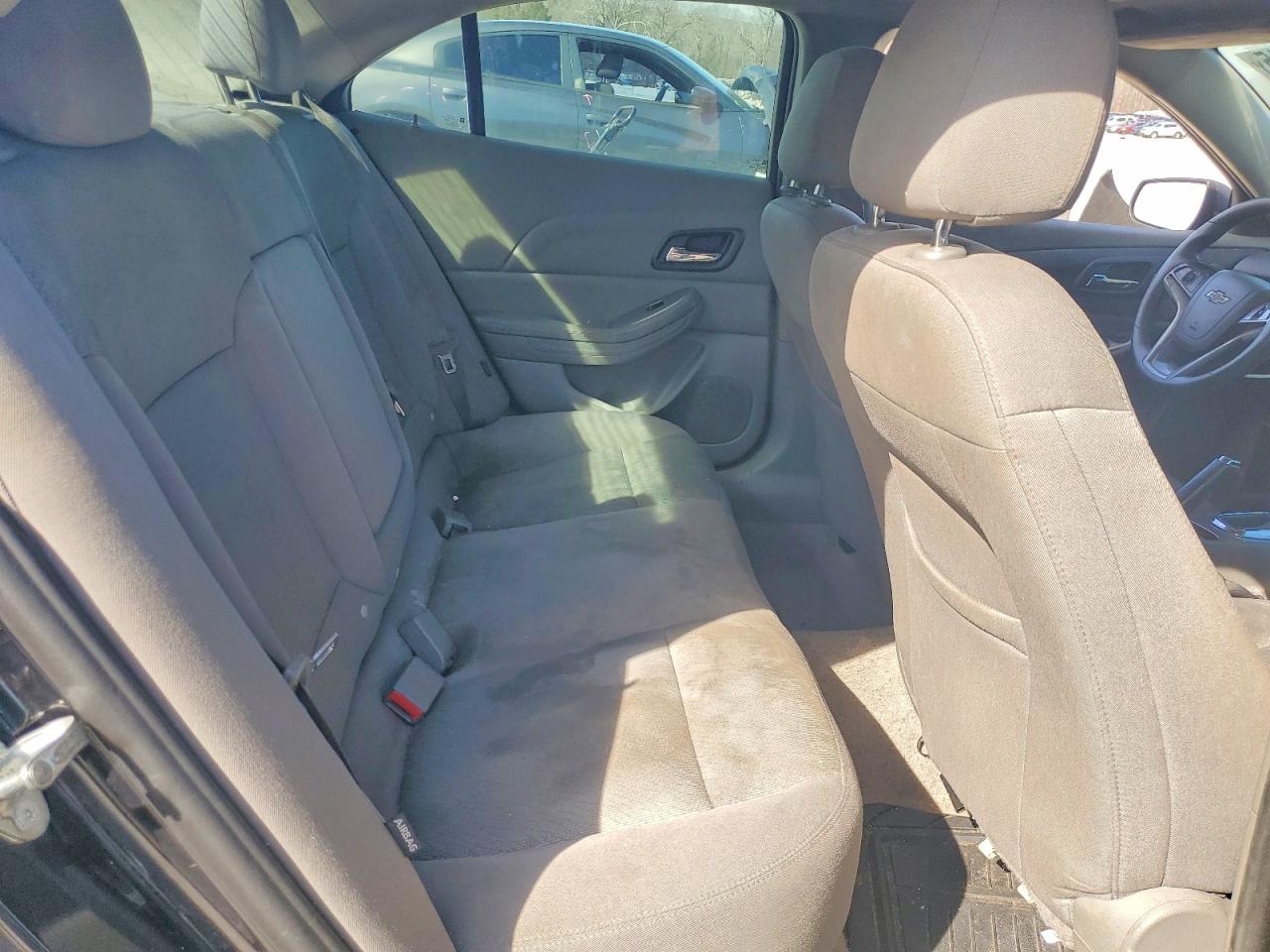 Chevrolet Malibu 2015 — 11