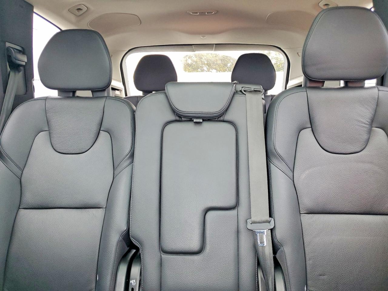 Volvo XC90 2023 — 11