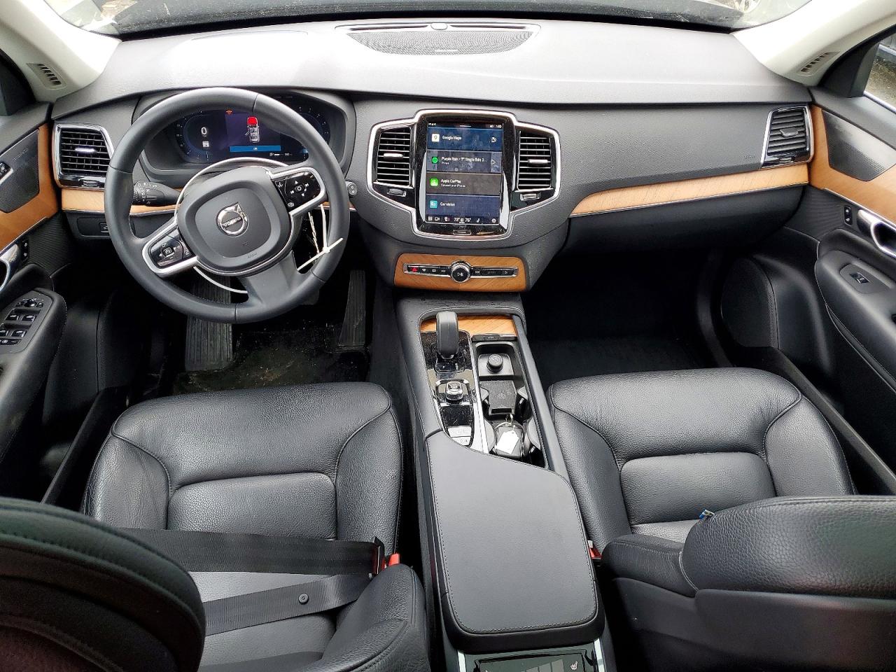 Volvo XC90 2023 — 9