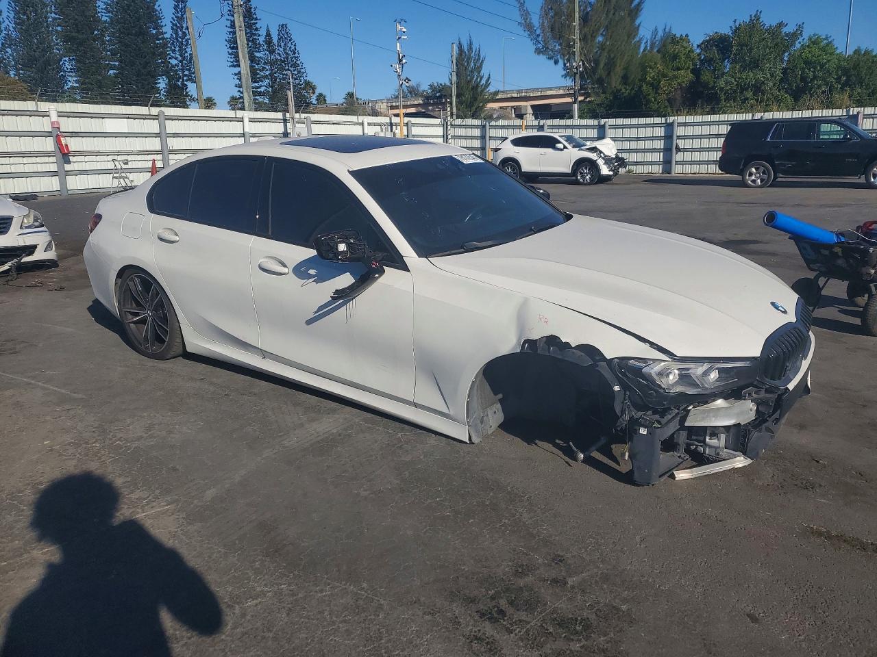 2023 BMW 330I