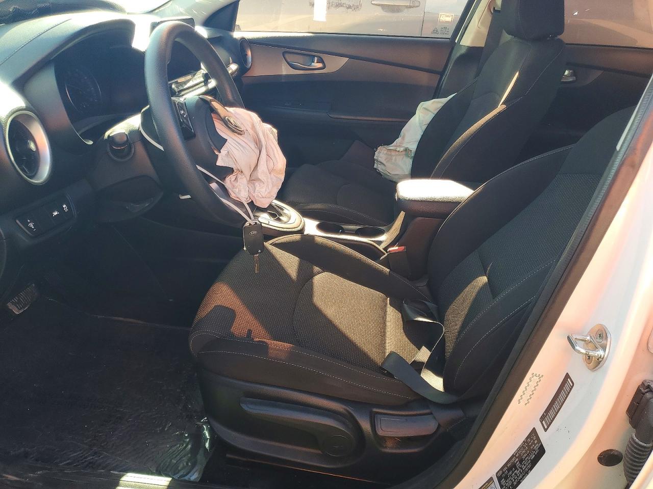 Kia Forte 2020 — 8