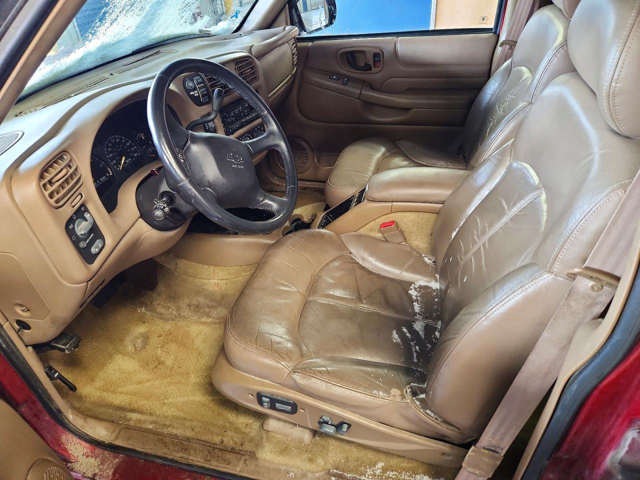 Chevrolet Blazer 2001 — 8