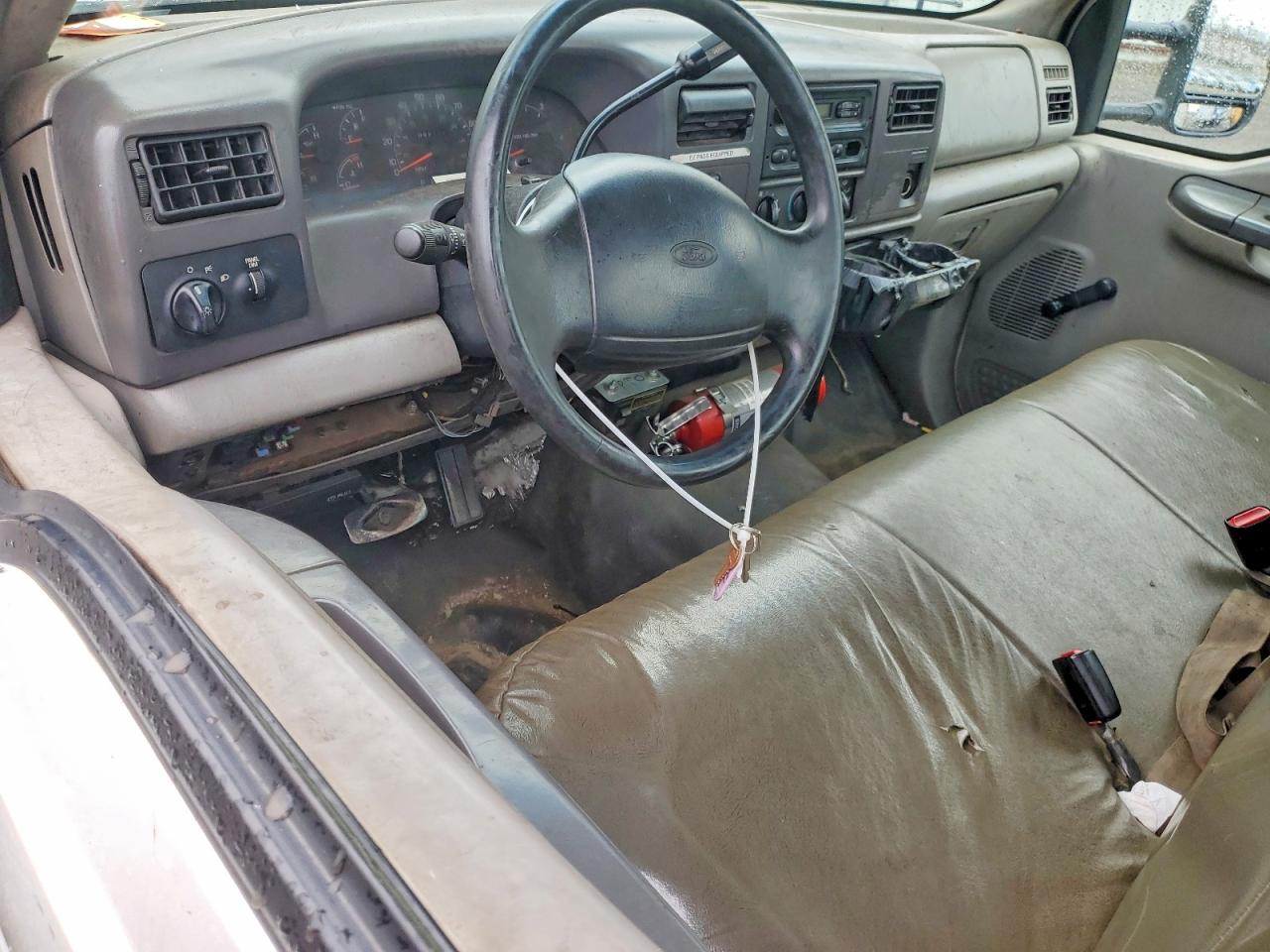 Ford F450 2000 — 9