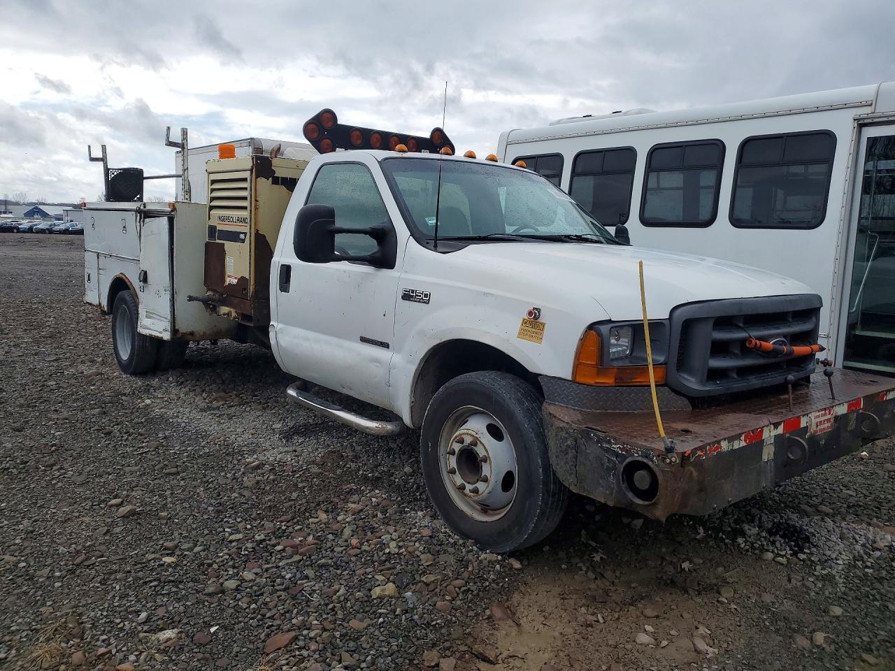 Ford F450 2000 — 5