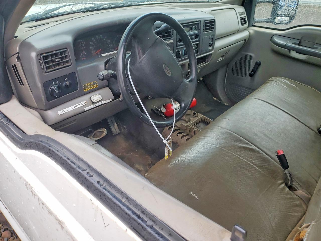 Ford F450 2000 — 9