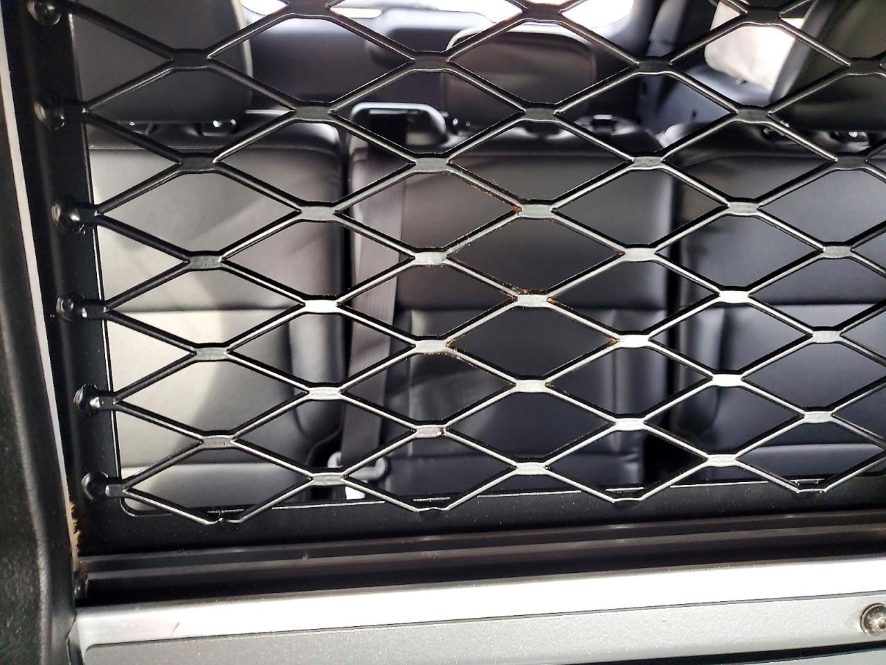 Ford Explorer 2023 — 11