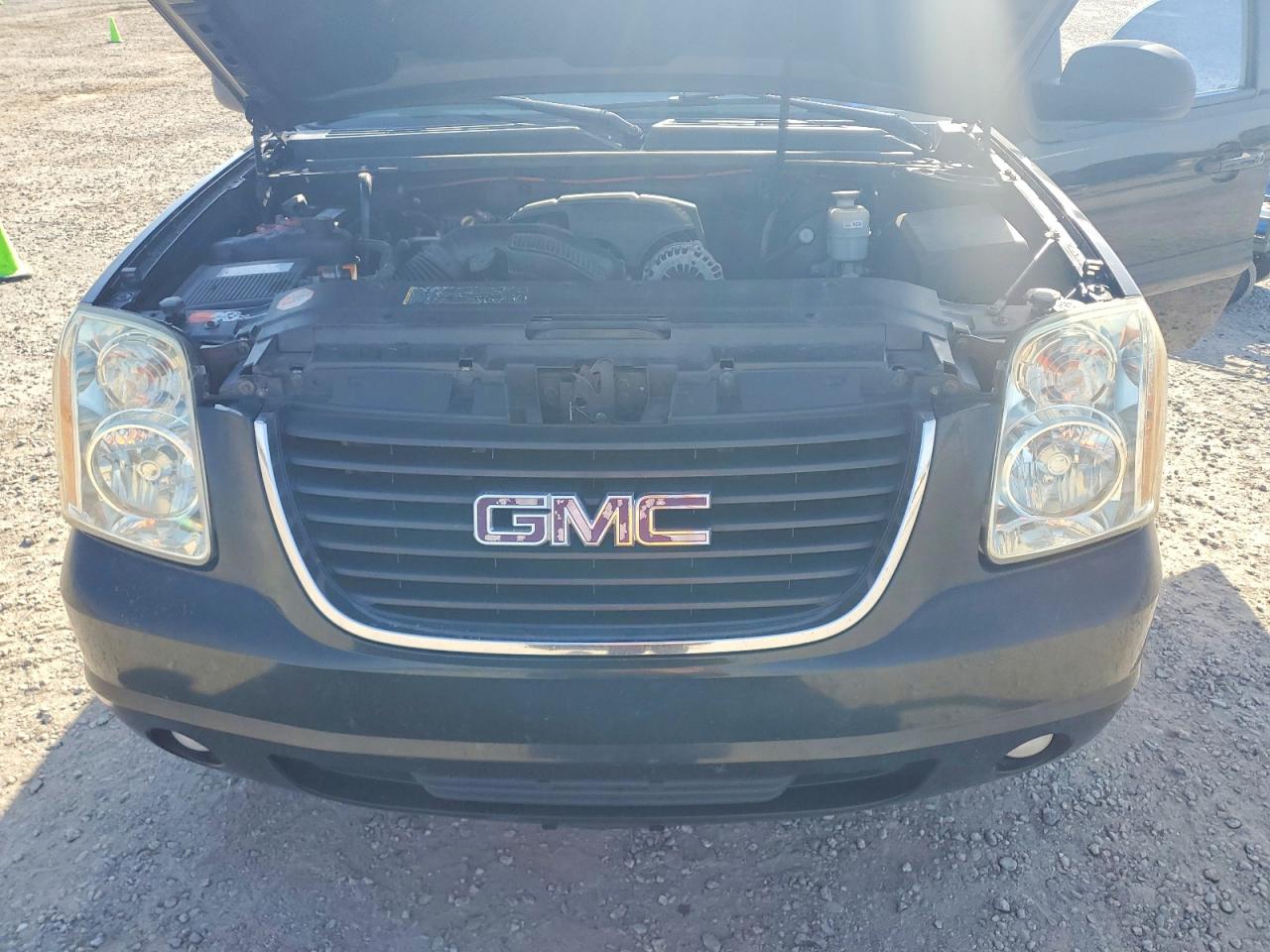 GMC Yukon 2008 — 13