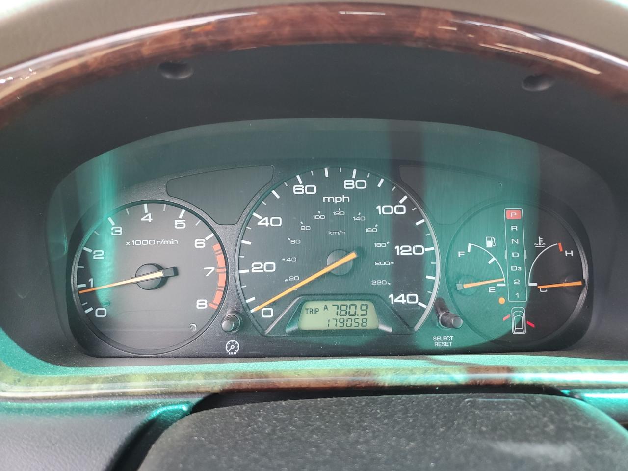 Honda Odyssey 2004 — 10
