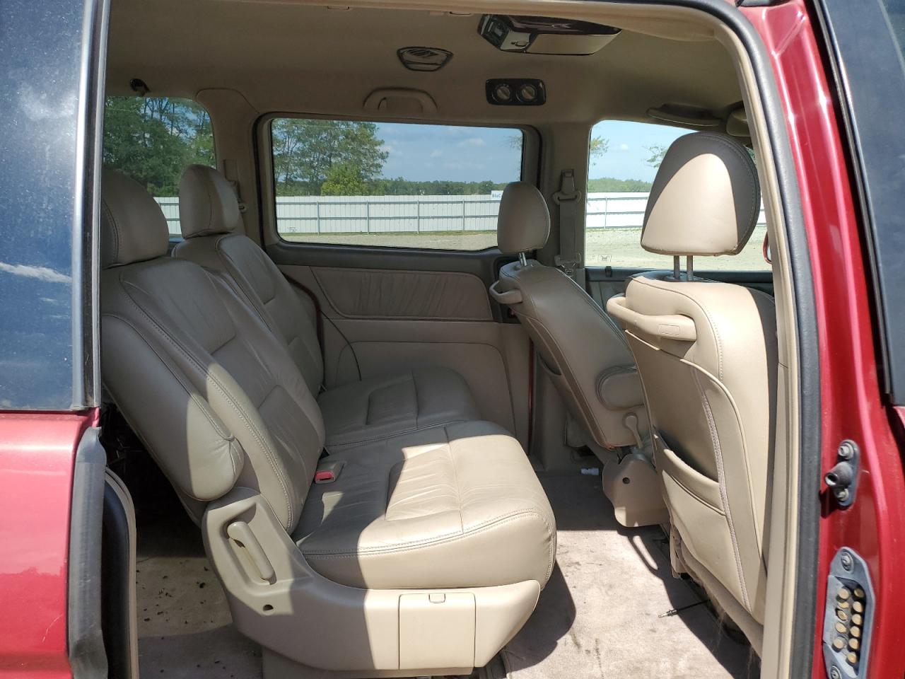 Honda Odyssey 2004 — 12