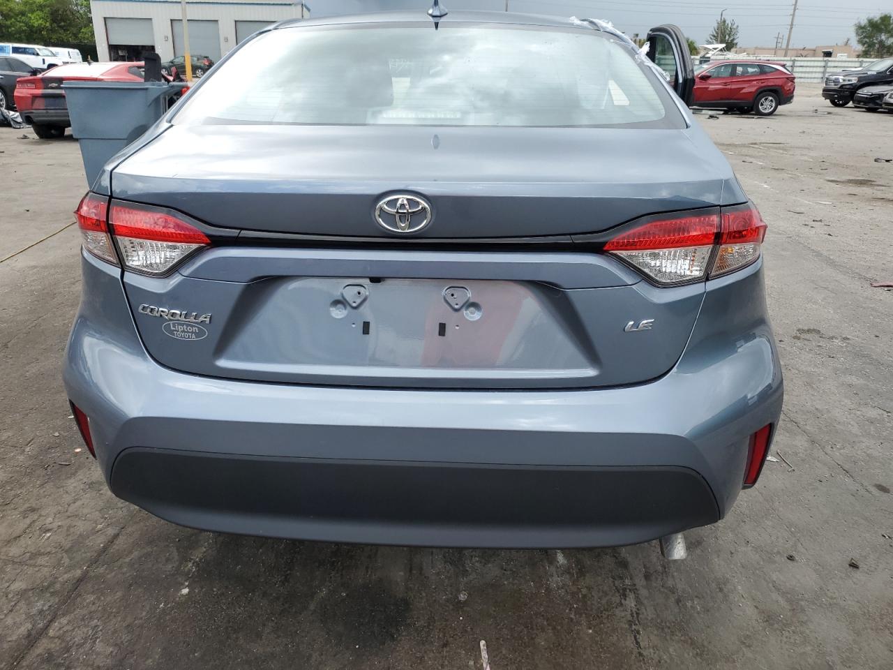 Toyota Corolla Le 2024 — 7