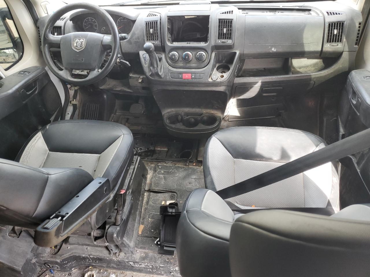 RAM Promaster 1500 2017 — 9