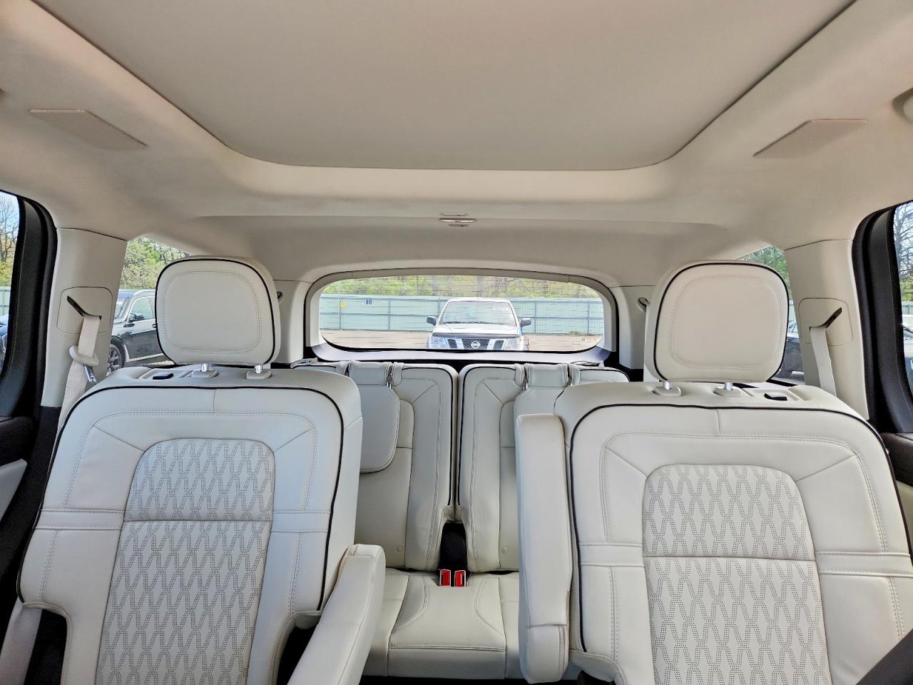 Lincoln Aviator 2023 — 11