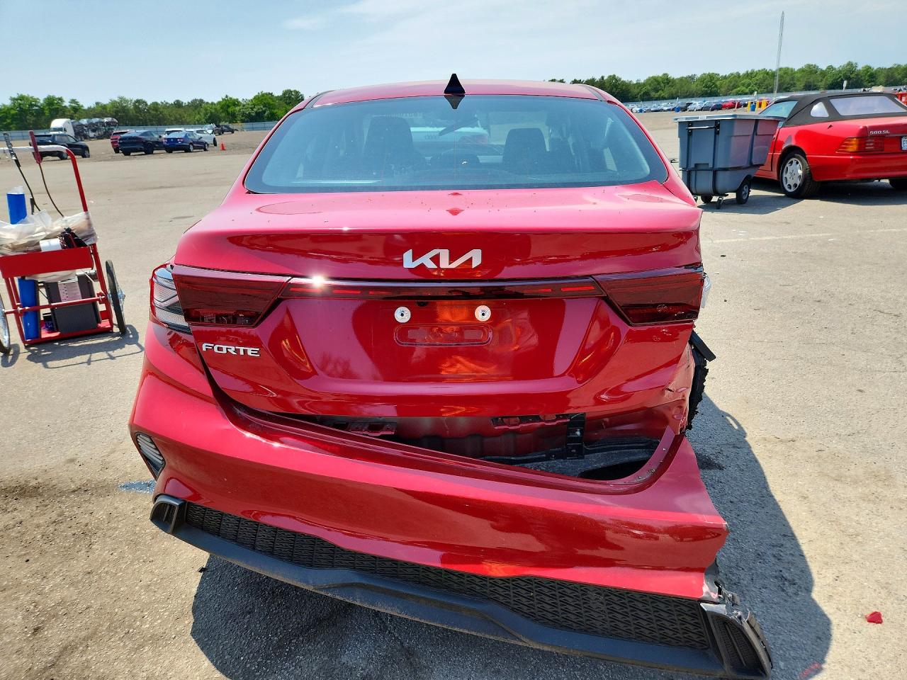 Kia Forte 2023 — 7