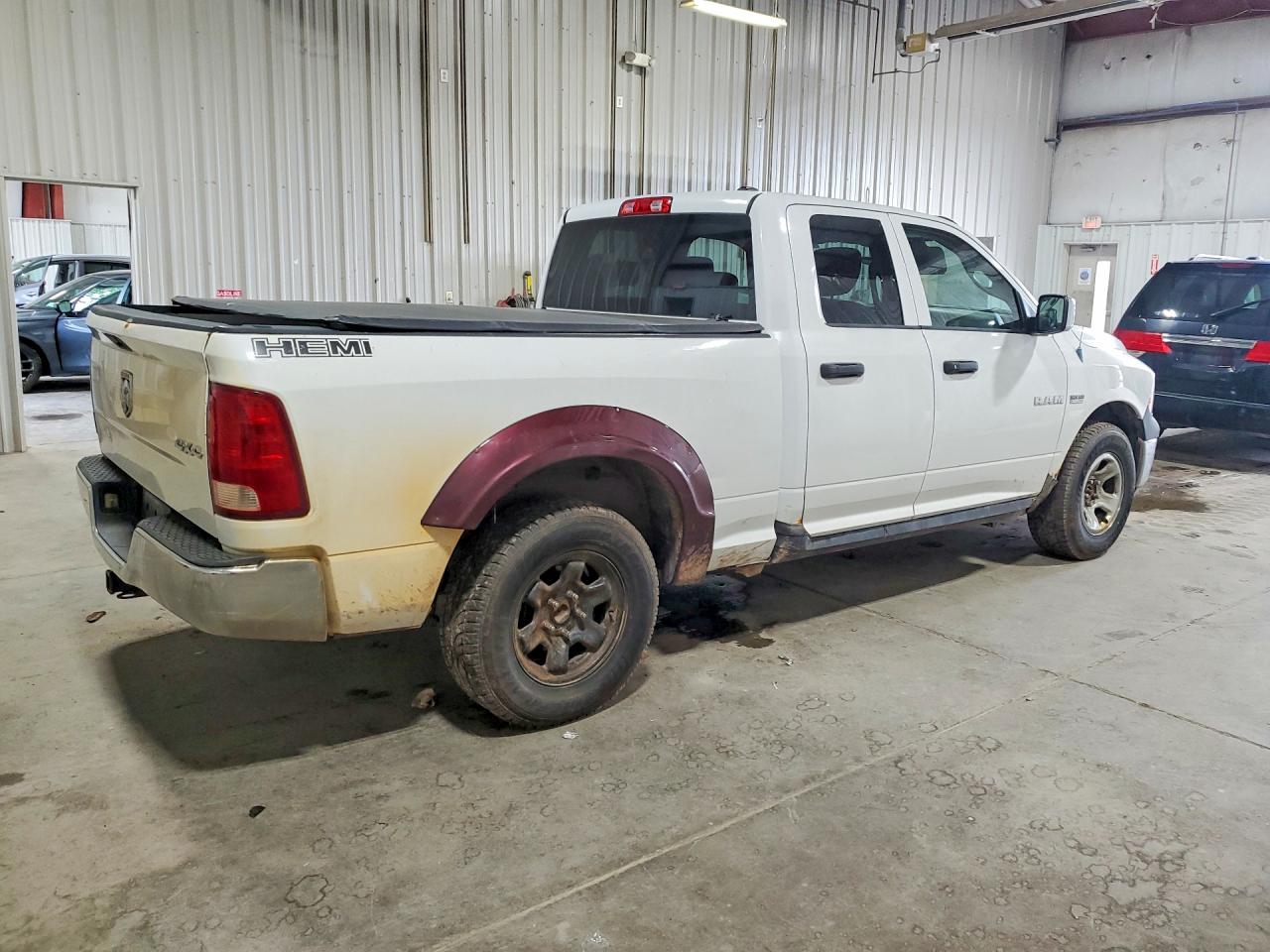 Dodge RAM 1500 2010 — 4