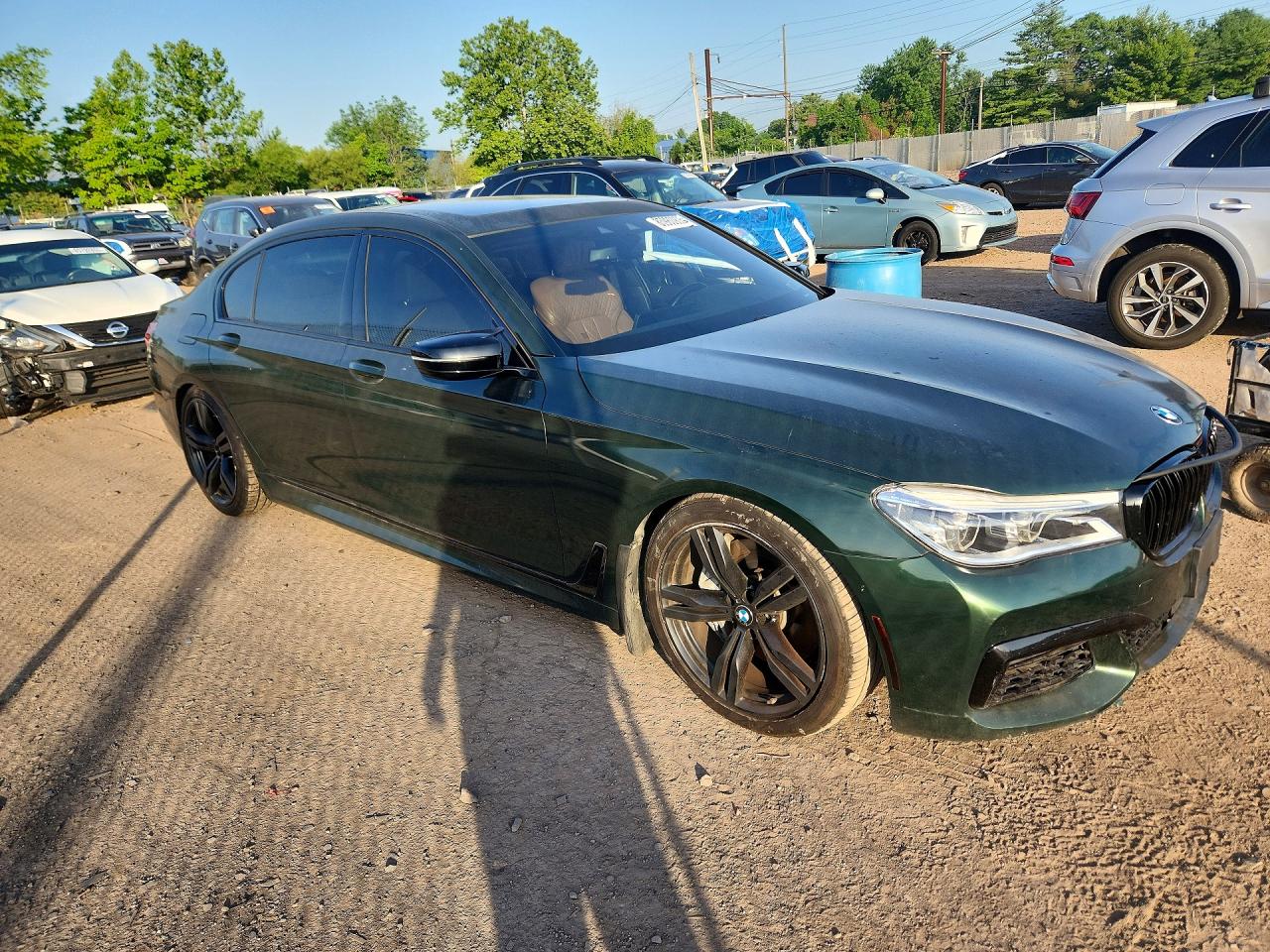 BMW 750 2018 — 5