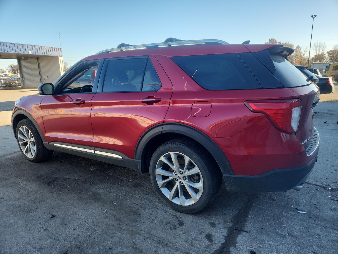 Ford Explorer 2023 — 3
