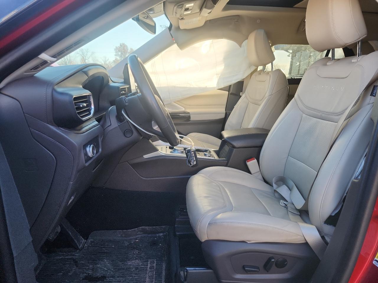 Ford Explorer 2023 — 8