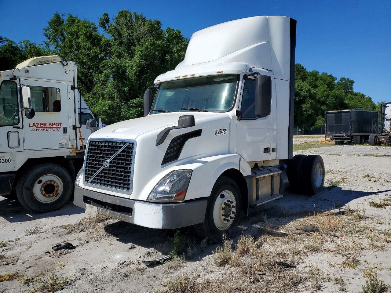 Volvo Vnl 2017 — 3