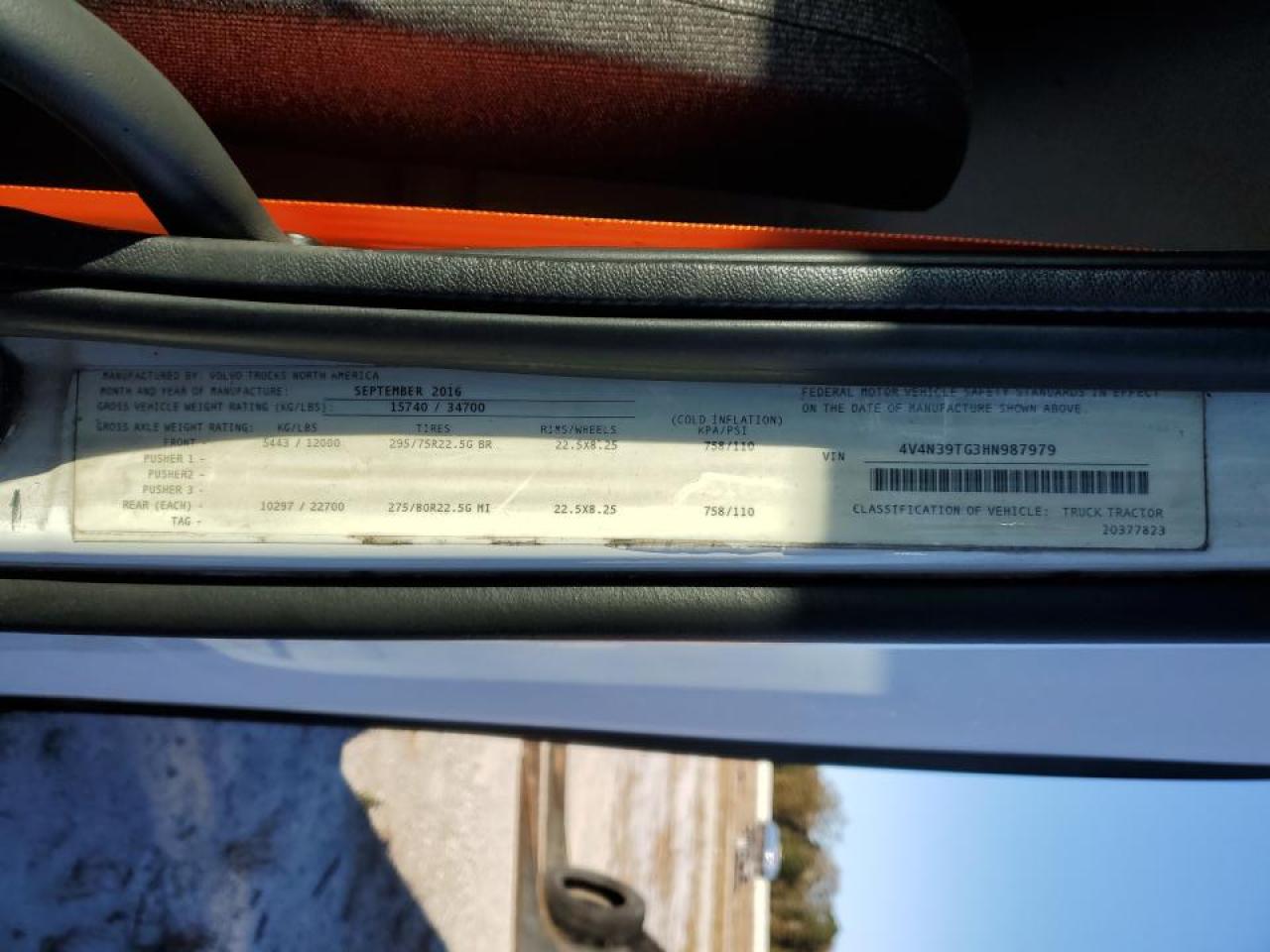 Volvo Vnl 2017 — 11