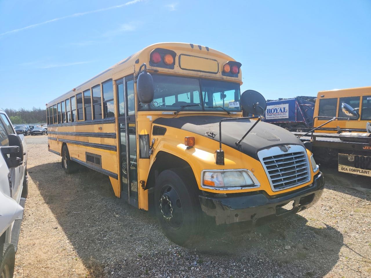2009 BLUE BIRD SCHOOL BUS