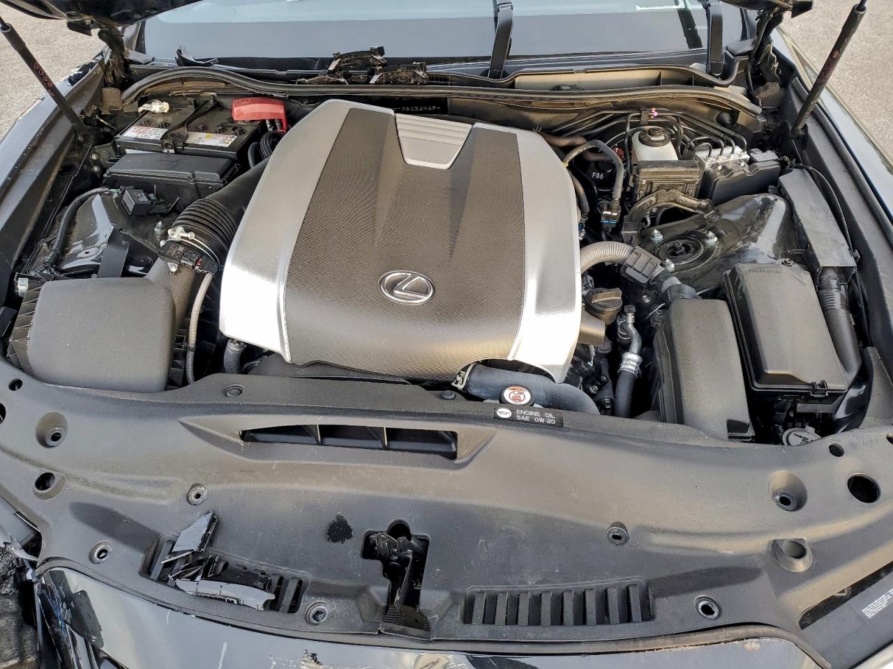 Lexus IS 2024 — 12
